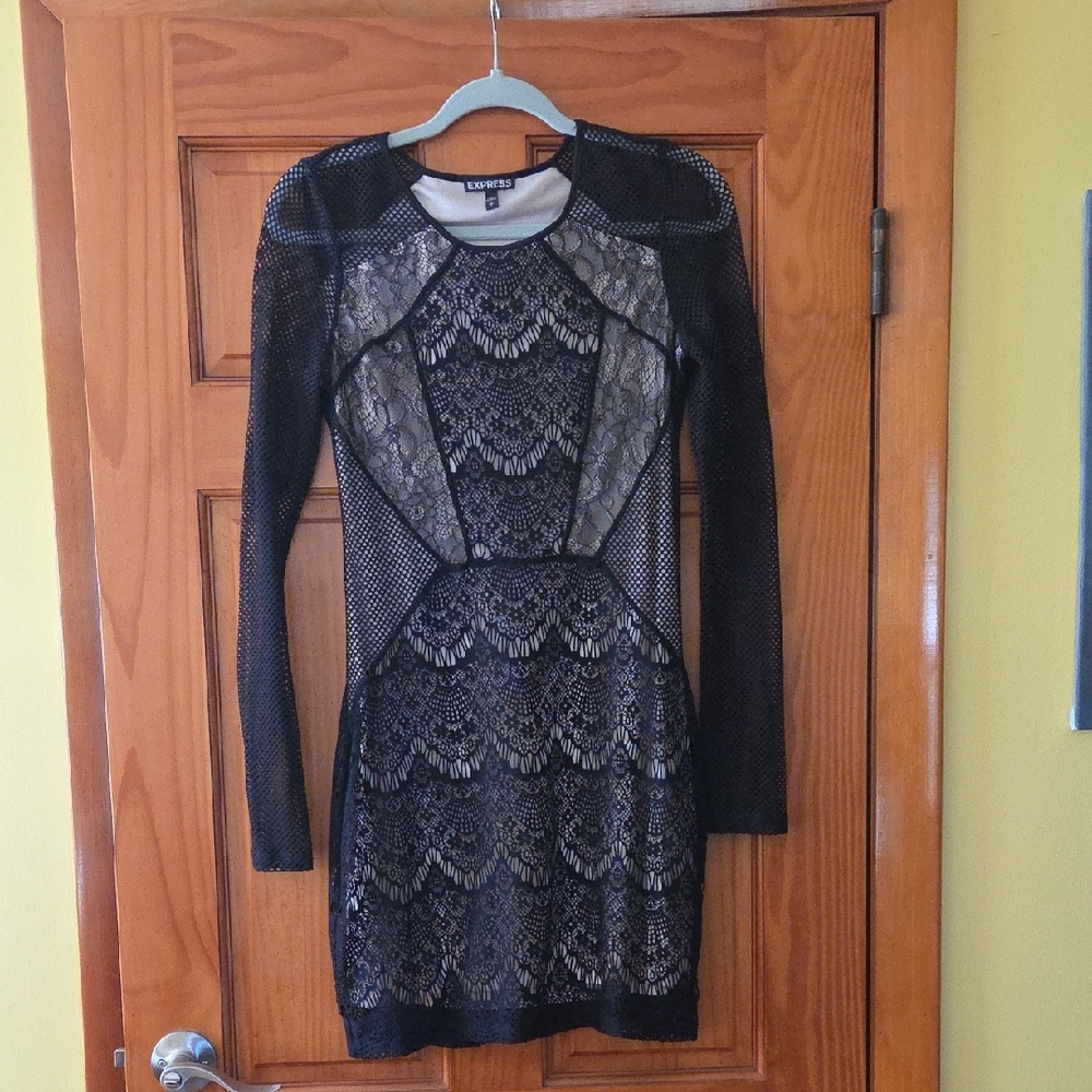 Express Black and Cream Lace Long Sleeve Dress